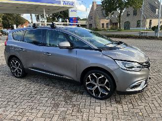 damaged motor cycles Renault Grand-scenic 1.3 - 103 Kw automaat 2021/4