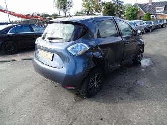 damaged motor cycles Renault Zoé R90 2017/5