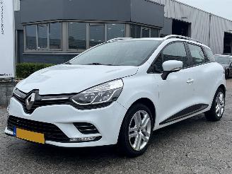 dañado caravana Renault Clio Estate 0.9 TCe Zen 2018/7
