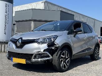 Damaged car Renault Captur 0.9 TCe Dynamique 2015/5