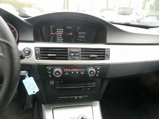 BMW 3-serie Touring 320xd 4x4 Business Line picture 17