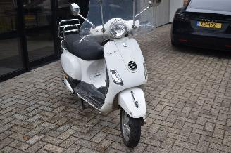 Ocazii motociclete Vespa XV 535 s 2011/11