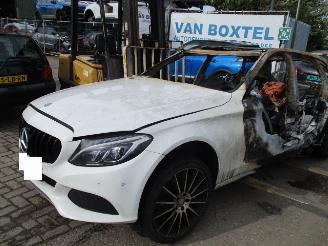 danneggiata veicoli commerciali Mercedes C-klasse  2019/1
