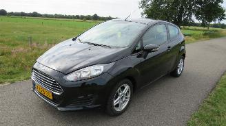 damaged commercial vehicles Ford Fiesta 1.0 Style Airco [ Nieuwe Type 2013 2013/6