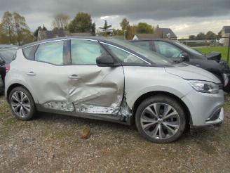 škoda dodávky Renault Grand-scenic grand-scenic hybride 1.5 DCI 2017/8
