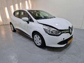 occasion commercial vehicles Renault Clio 0.9 TCe Expression Navi AC 66kW 2014/6