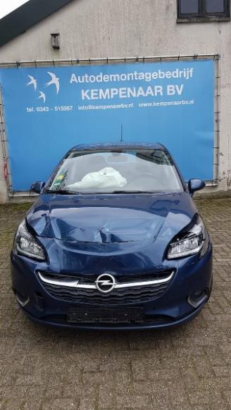 damaged passenger cars Opel Corsa Corsa E Hatchback 1.3 CDTi 16V ecoFLEX (B13DTE(Euro 6)) [70kW]  (09-20=
14/...) 2016/1