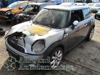 uszkodzony samochody osobowe Mini Mini Mini (R56) Hatchback 1.6 16V Cooper S (N14-B16A) [128kW]  (10-2006/02-=
2010) 2007/6