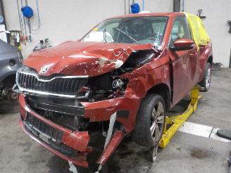 uszkodzony samochody osobowe Skoda Fabia Fabia III (NJ3) Hatchback 5-drs 1.2 TSI 16V (CJZC(Euro 6)) [66kW]  (08=
-2014/06-2021) 2015/11