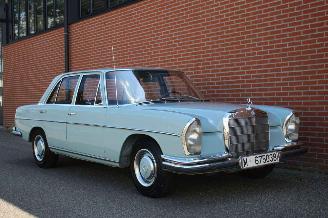 Schadeauto Mercedes Aygo W108 250SE SE NIEUWSTAAT GERESTAUREERD TOP! 1968/5