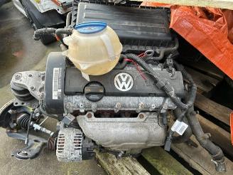 uszkodzony samochody ciężarowe Volkswagen Polo 1.4 FSI CGG MOTOR COMPLEET 2012/1