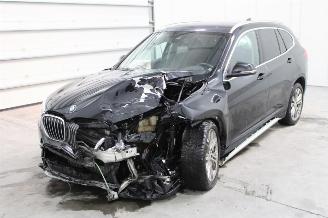 damaged commercial vehicles BMW X1  2019/1