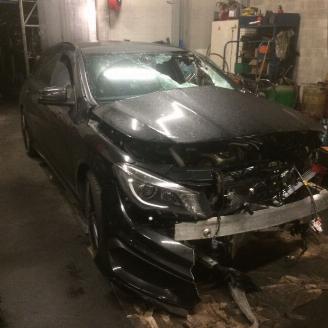 uszkodzony samochody ciężarowe Mercedes Cla-klasse CLA 45 AMG SHOOTING BRAKER 2015/1