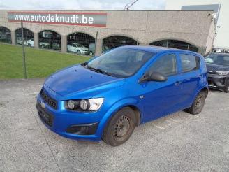 damaged commercial vehicles Chevrolet Aveo 1.3 CDTI 2013/11