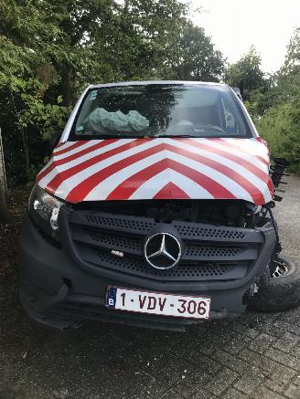 damaged commercial vehicles Mercedes Vito VITO 119 CDI 2018/7